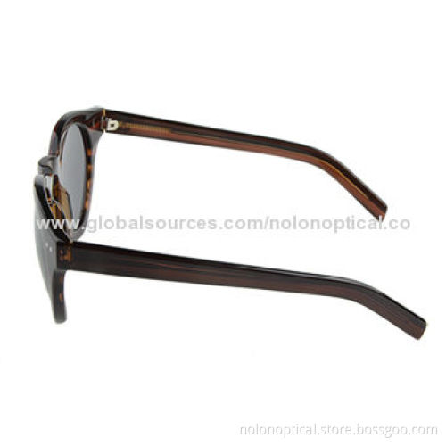 Acetate sun glasses with high quality, polarized lens in black color
